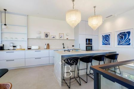 LOCATION SAISONNIÈRE - SAINTE-MAXIME - 4 CHAMBRES - PISCINE À DÉBORDEMENT - Photo 4