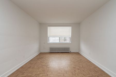 55 Eccleston Drive - Photo 5