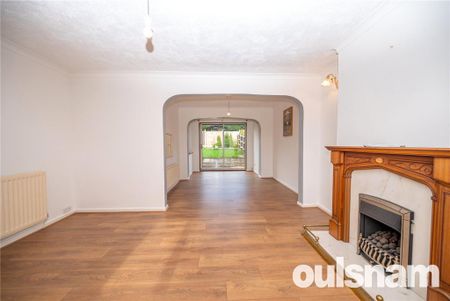 4 bedroom semi-detached house to rent - Photo 2