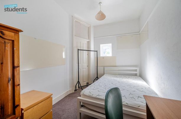 5 bedroom terraced house to rent - Photo 1