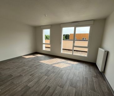 Location Appartement 1 pièce 24m² FRANQUEVILLE ST PIERRE 76520 - Photo 1