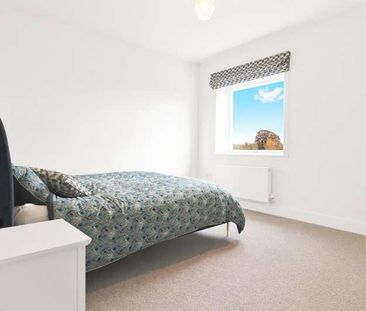 Severells Drive, Siddington, Cirencester, Gloucestershire, GL7 - Photo 6