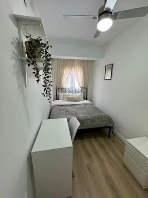 Carrer José Carsi, Burjassot, Valencian Community 46100 - Photo 1