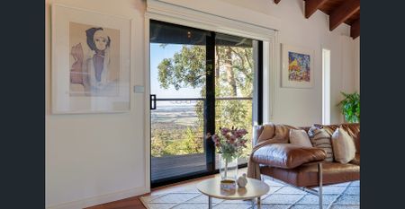 Private Mountainside Sanctuary With Views That Stretch To Melbourne - Photo 4