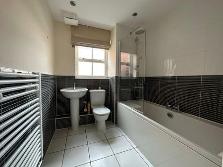 2 bedroom flat to rent - Photo 5