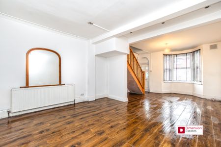 Dawlish Road, E10, London - Photo 3