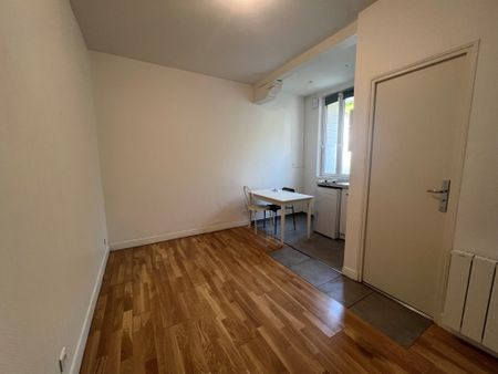 Location Appartement 1 pièce 16m² AMIENS 80000 - Photo 4