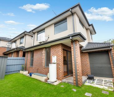 Desirable low-maintenance lifestyle - Photo 4