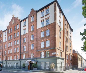 Taunton Place, London NW1 - Photo 1