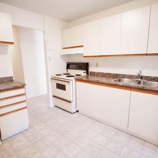 Windermere Place II - Photo 1