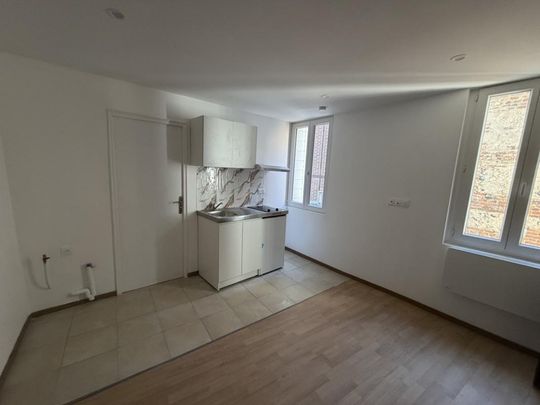Location Appartement 3 pièces 59m² EU 76260 - Photo 1