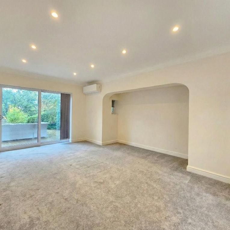 4 bedroom detached house to rent - Photo 1