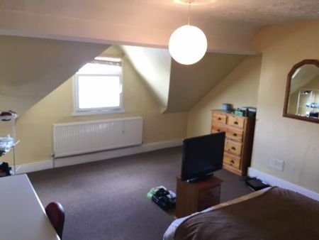 7 bedroom house to rent - Photo 2