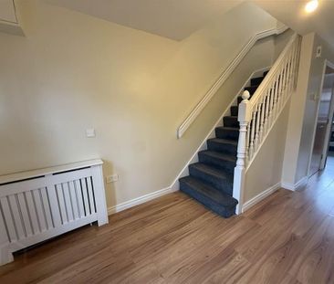 48 Redwood Dale, Dunmurry, Belfast, BT17 9RL - Photo 4