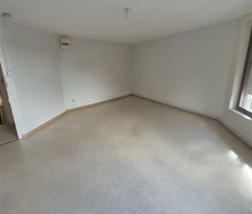 Location appartement 3 pièces - 75.56m² à Maubeuge (59600) - Photo 4
