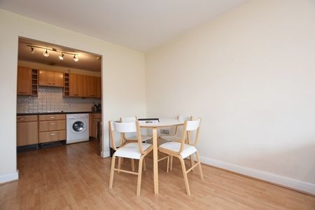 Royal Plaza, 1 Eldon Street, S1 4GB - Photo 4