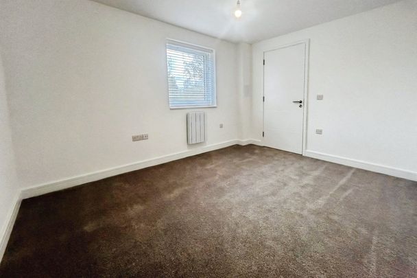 44 Swain Court, Oundle Road, Peterborough - Photo 1