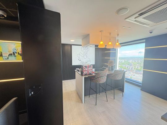 Copper En Suite - Photo 1