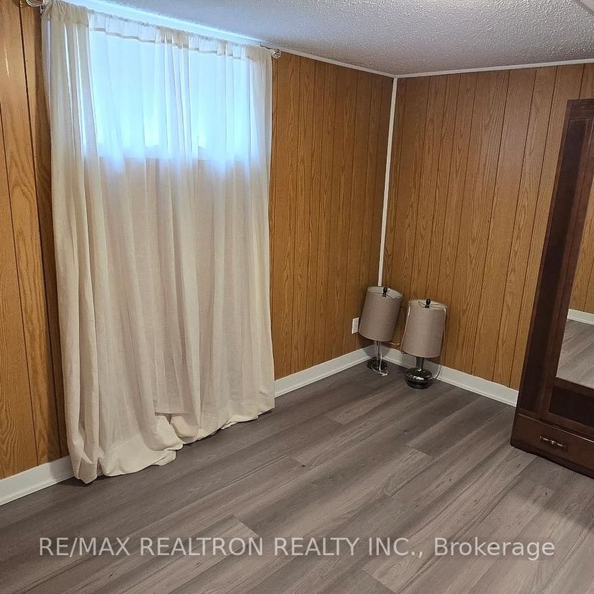 For Lease - 209 Saint Lucie Drive Unit# Basement, Toronto, Ontario - Photo 1