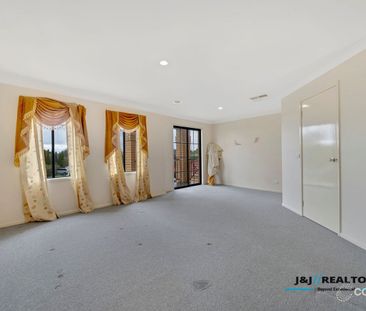 Four Bedrooms Plus Study & 3 Bathrooms - Photo 4