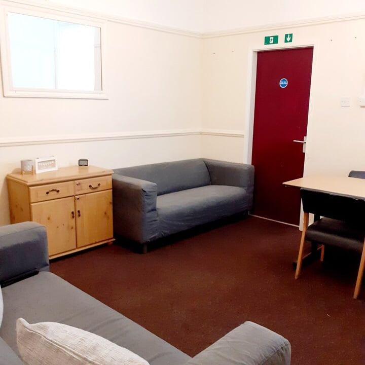 Room in a Shared House, Gray Street, L20 - Photo 1