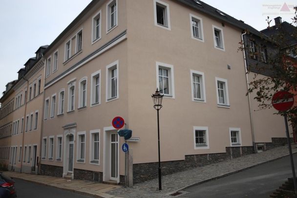 Wohnung mit Dachterrasse im Zentrum von Annaberg! - Photo 1