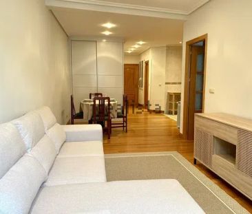 Alquiler de piso en Parte Vieja - Foto 4