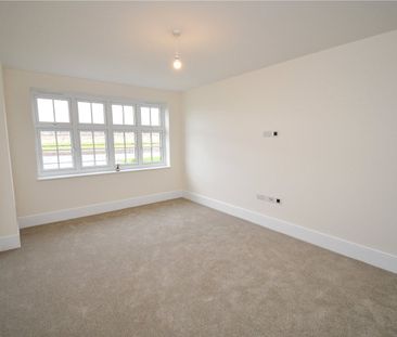 Joiner Grove, CH66 4DH, Little Sutton - Photo 3