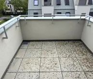 Nachmieter für sehr schöne, helle und ruhige DG Wohnung / Neubau / Hochwertige Ausstattung / PkW Stellplatz in der eigenen Tiefgarage auch verfügbar - Photo 2