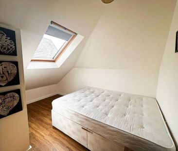 2 bedroom maisonette to rent - Photo 4