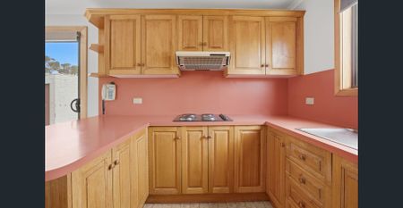 Neat & tidy one bedroom home in the heart of Georgetown. - Photo 5