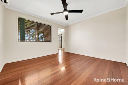 Well-Positioned Telina Home with Room to Move! - Photo 5