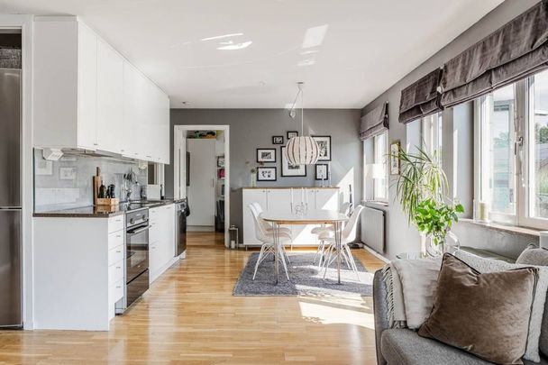 Hägersten - 4rok - 6mån - 27.370kr/mån - Photo 1