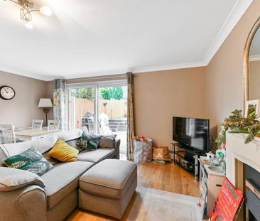 3 bedroom terraced house to rent - Photo 1