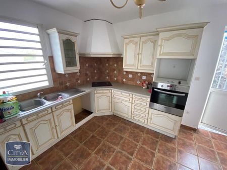 Location Maison 5 pièces 124m² ST GILLES LES BAINS 97434 - Photo 5