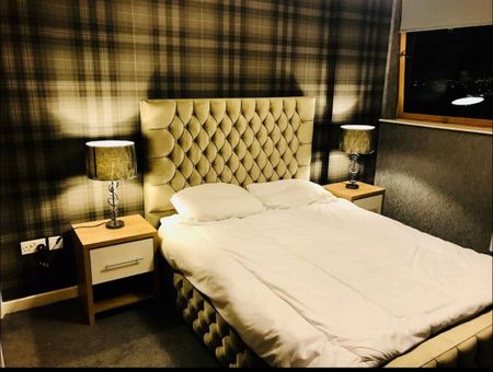 2 Bed Flat, Glasgow, G2 - Photo 2