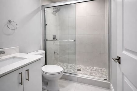 For Lease - 5 Bavenden Crescent, Brampton, Ontario - Photo 5