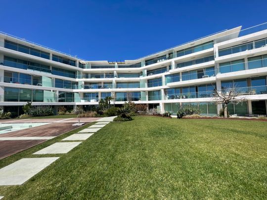 Apartamento T2 Novo com vista de mar em condomínio de luxo no Centro de Cascais - Photo 1