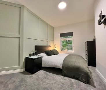 Stunning shared house on Wilderspool Causeway! Room 1 - Photo 6