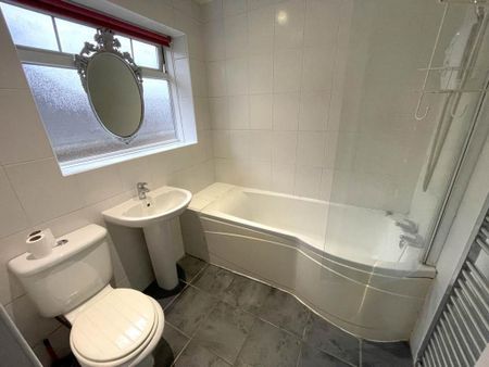 3 bedroom maisonette to rent - Photo 5