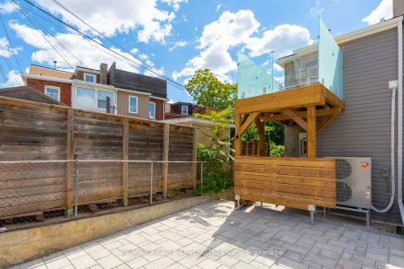 82 Marchmount Road #Unit 1 - Photo 3