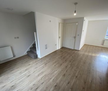 2 bedroom semi-detached house to rent - Photo 1