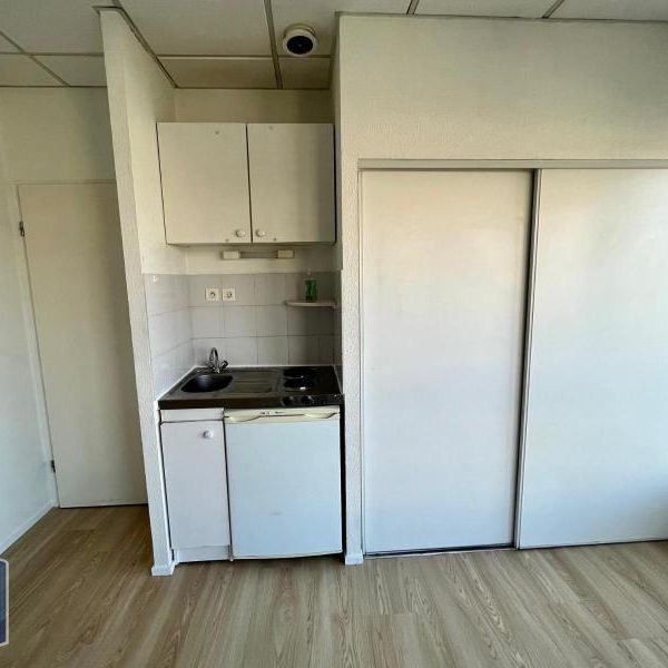 Location Appartement 1 pièce 23m² TOURS 37000 - Photo 1