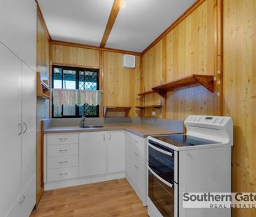 PERFECT LOCATION - Photo 4