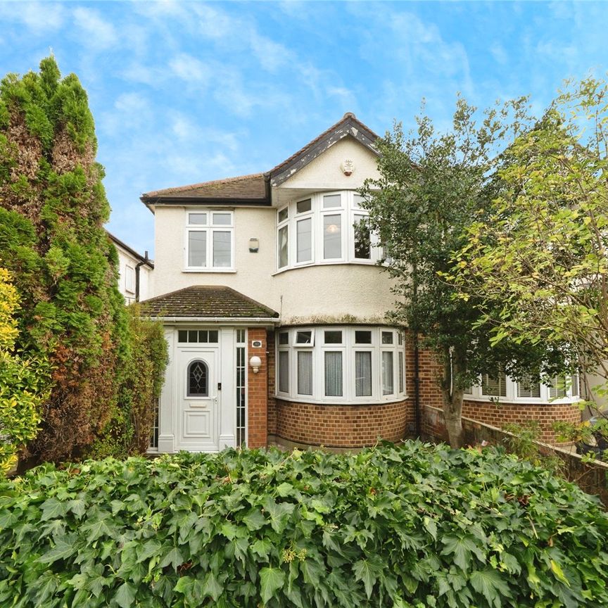 Wyndham Crescent, Whitton, Hounslow, TW4 5HZ - Photo 1