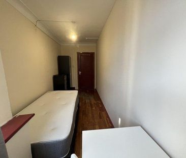 7 bedroom flat to rent - Photo 1