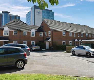 Manor Vale, Brentford, TW8 - Photo 5