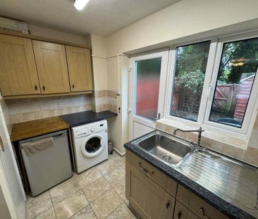 1 bedroom terraced house to rent - Photo 5