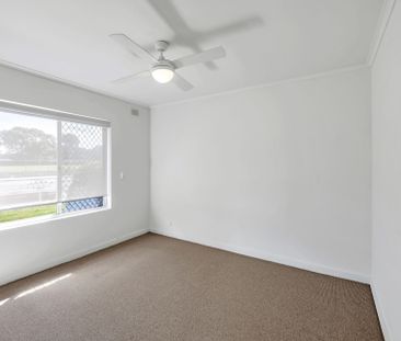 Stylish city to sea living - Photo 1