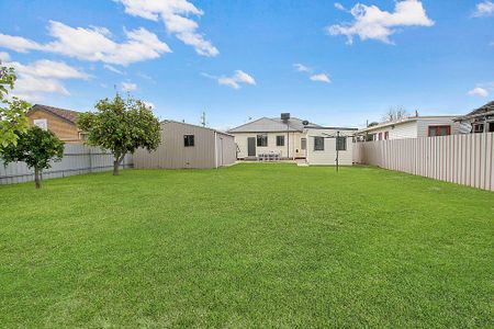 Fabulous Family Home! - Photo 3